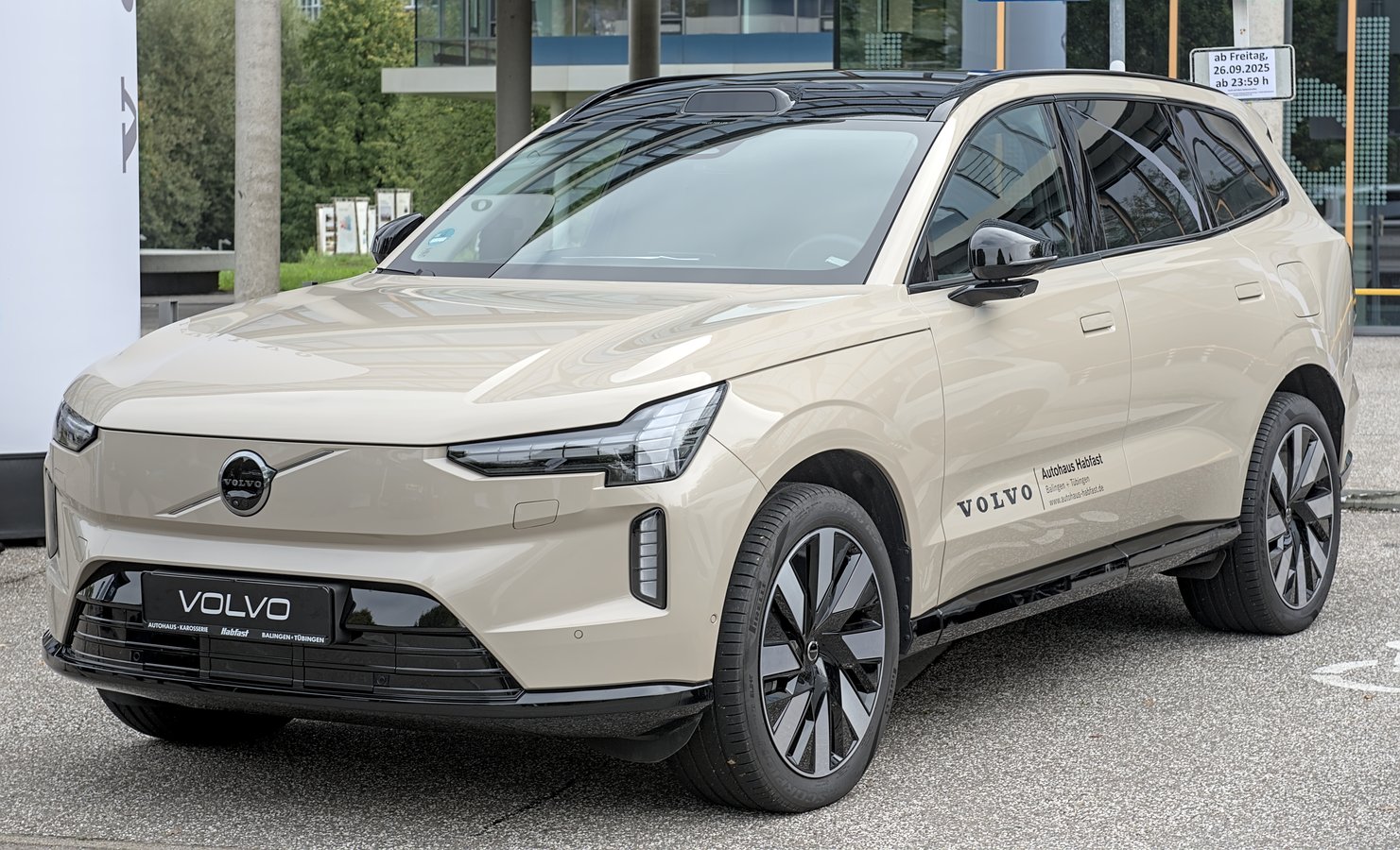 Volvo EX90 2026